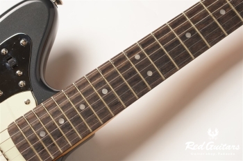 Classic Vibe ‘60s Jagaur - Charcoal Frost Metallic